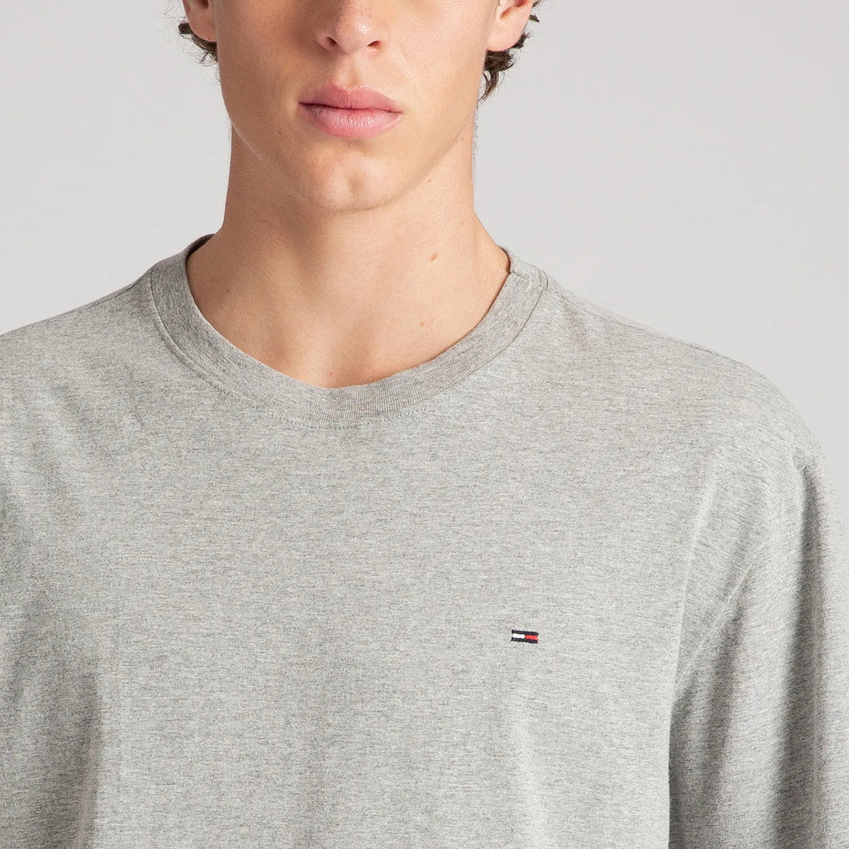 Classic Slim C-Neck T-Shirt   - Light Gray