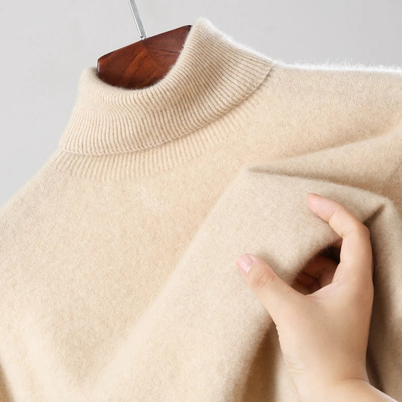 Elegant Wool Turtleneck